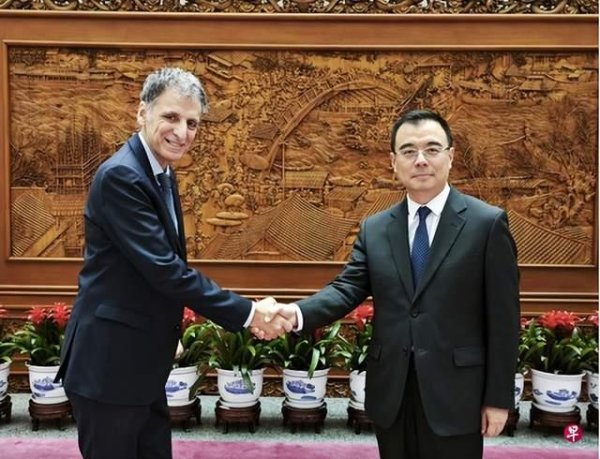 明珠国际 以色列驻华大使上门，开口就“求合作”，中方一句话说得语重心长